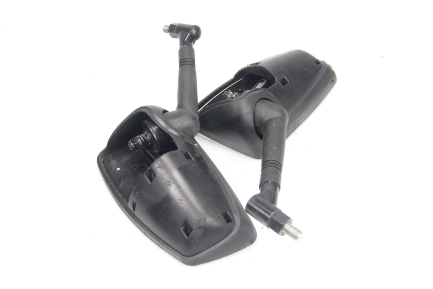 photo de COPPIA SPECCHIETTI PEUGEOT SATELIS 125 (2013 - 2018) - Zoom sullo stato d'uso