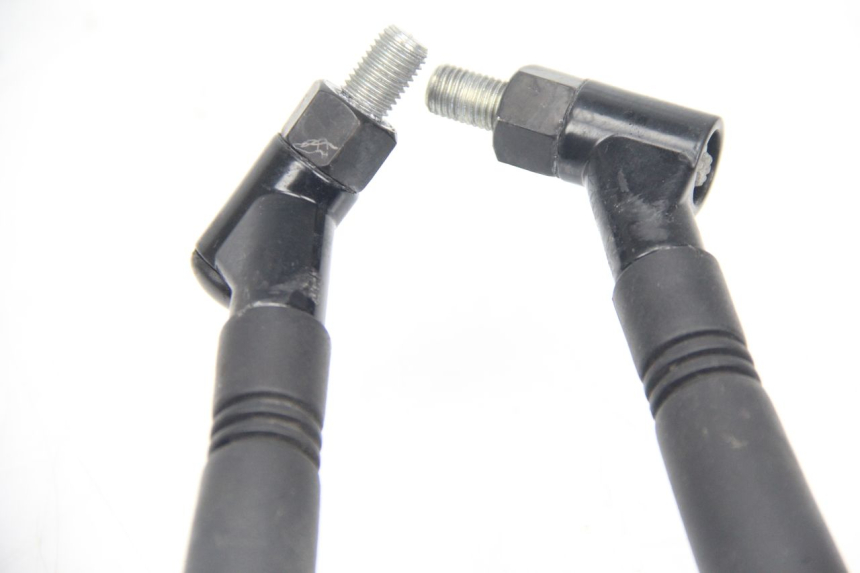 photo de COPPIA SPECCHIETTI PEUGEOT SATELIS 125 (2013 - 2018) - Primo piano tecnico