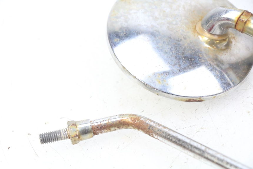 photo de COPPIA SPECCHI RETROVISORI JM MOTORS SC 4T 50 (2012 - 2017) - Stato della superficie e materiale