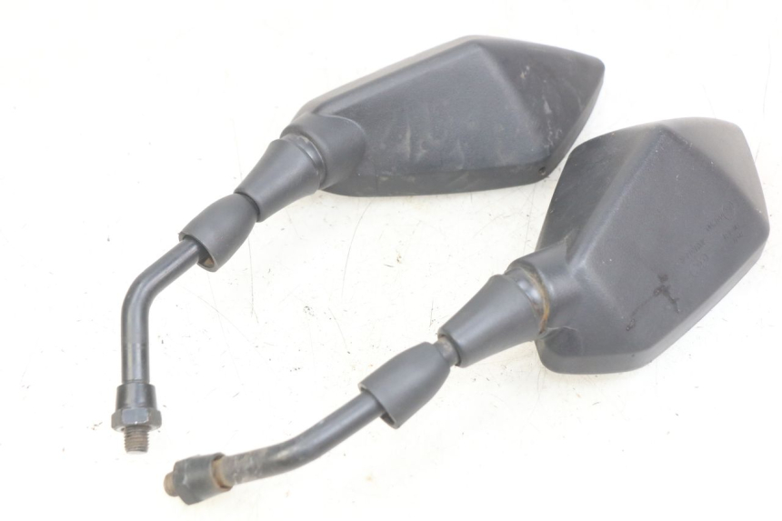 photo de COPPIA SPECCHI RETROVISORI DAELIM VJ ROADWIN FI 125 (2008 - 2017) - Altra angolazione