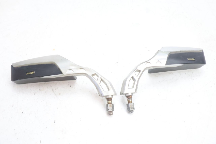 photo de SPECCHI YAMAHA XJR 1300 (1998 - 2002) - Dettagli dei punti di fissaggio