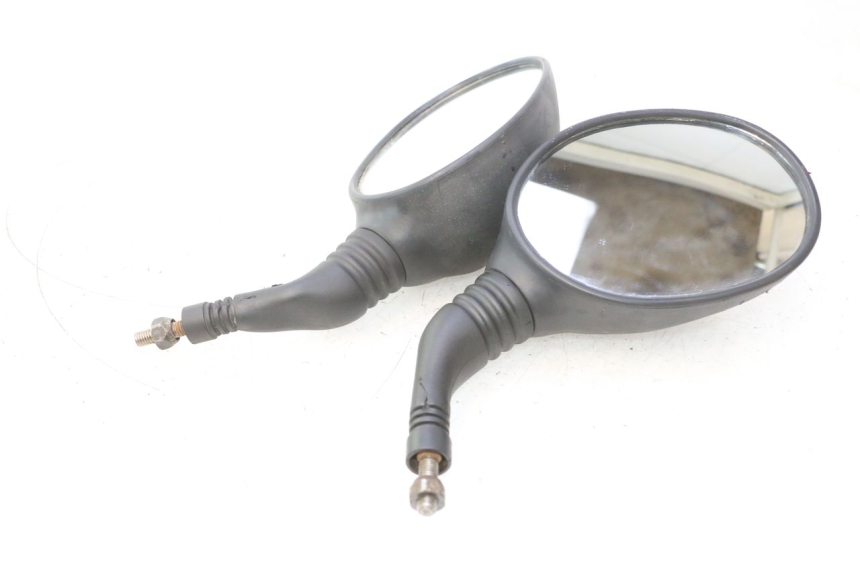 photo de SPECCHI YAMAHA YP MAJESTY 125 (1998 - 2001) - Vista d'insieme del prodotto