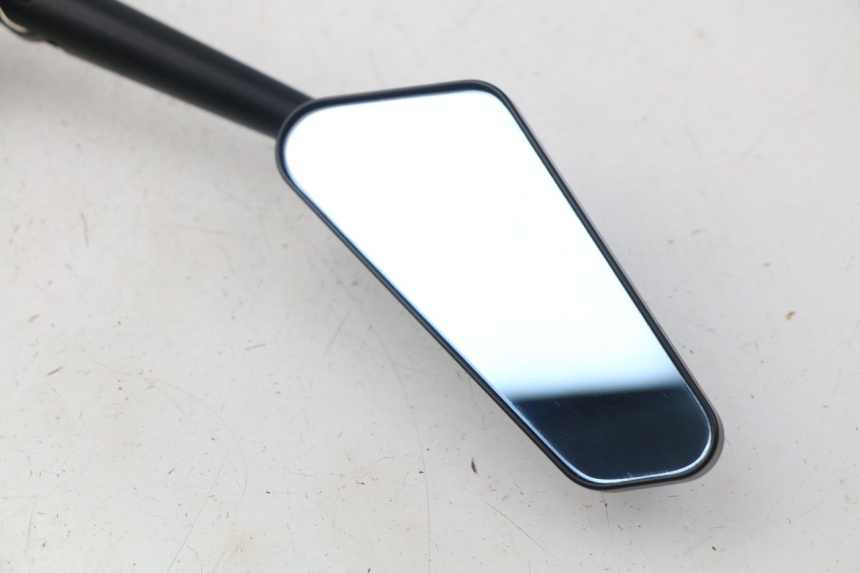 photo de Coppia di specchietti retrovisori KAWASAKI Z Z900 900 (2017 - 2019) - Zoom sui componenti