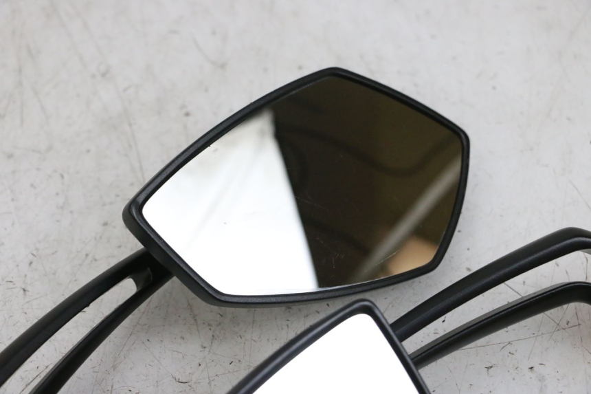 photo de SPECCHI KAWASAKI ZR 7 750 (1999 - 2004) - Dettaglio del componente