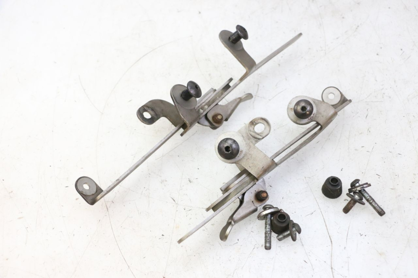 photo de PARABREZZA QUADRO 4 4D 350 (2015 - 2018) - Ricambio usato controllato