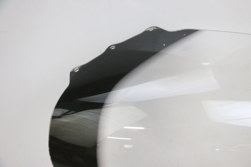 photo de PARABREZZA SUZUKI BURGMAN 125 (2007 - 2014) - Zoom sui componenti