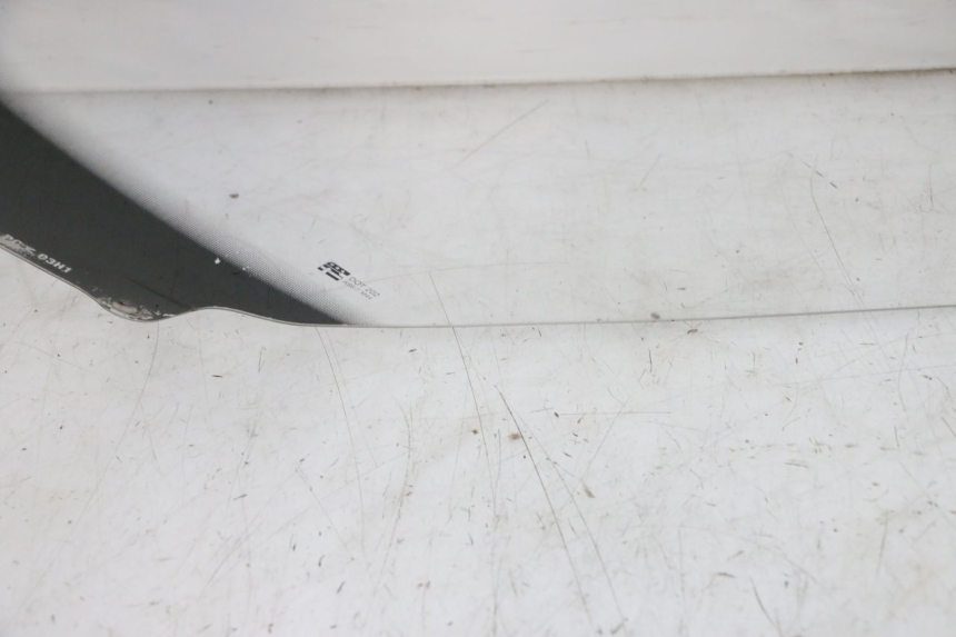 photo de PARABREZZA SUZUKI BURGMAN 125 (2007 - 2014) - Primo piano ad alta risoluzione