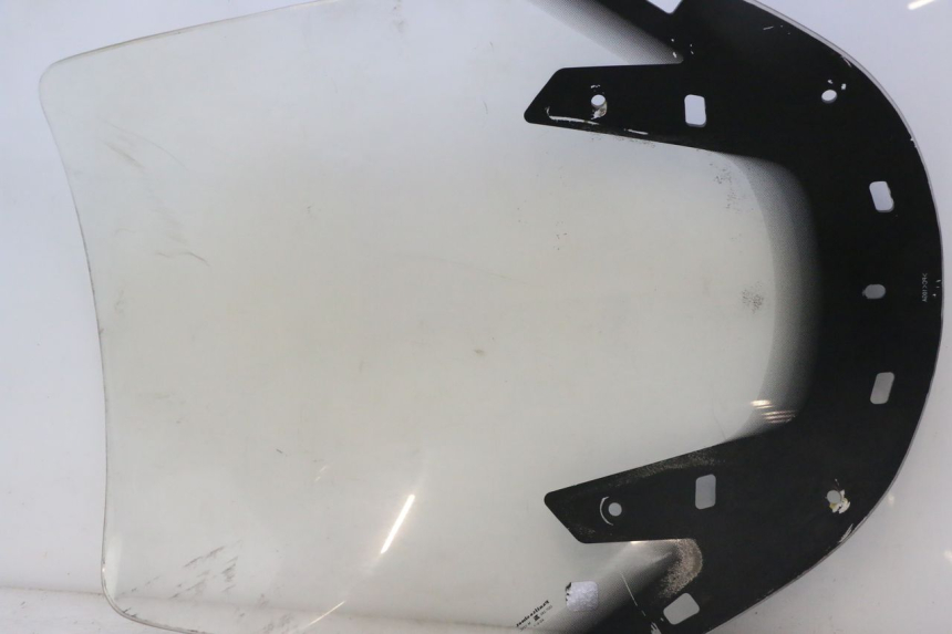photo de PARABREZZA SUZUKI BURGMAN EXECUTIVE ABS 650 (2006 - 2012) - Ricambio usato controllato