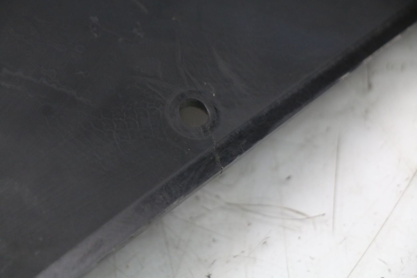 photo de PARE BRISE BMW C1 125 (2000 - 2003) - Zoom sullo stato d'uso