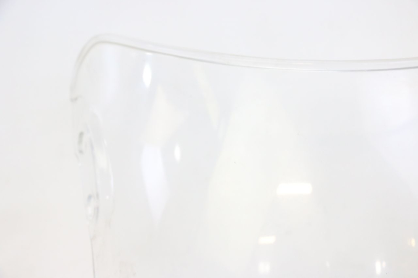 photo de PARABREZZA HONDA CBR RR FIREBLADE 900 (1992 - 1994) - Zoom sui componenti