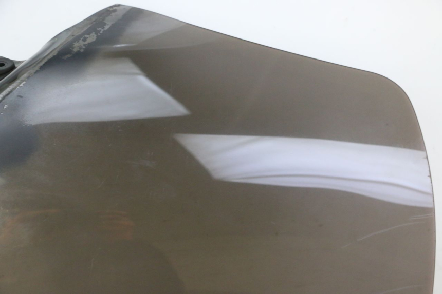 photo de PARABREZZA PEUGEOT CITYSTAR 50 (2013 - 2017) - Primo piano ad alta risoluzione