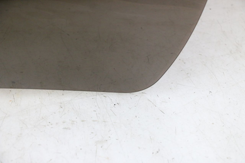 photo de PARABREZZA PEUGEOT CITYSTAR 50 (2013 - 2017) - Foto prodotto supplementare