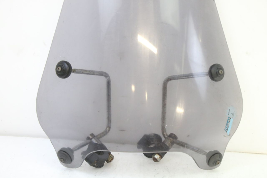 photo de PARABREZZA APRILIA CLASSIC 125 (1995 - 2001) - Primo piano tecnico