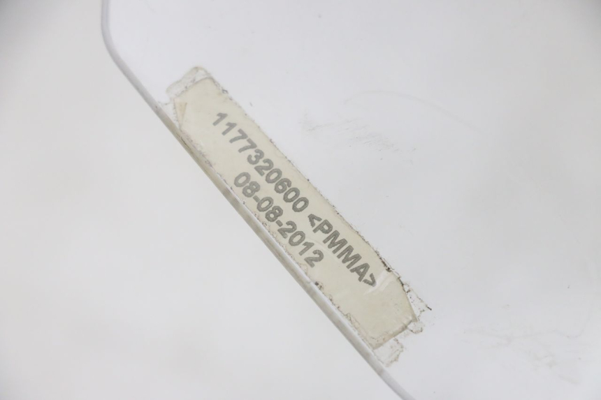 photo de PARABREZZA PEUGEOT E-VIVACITY 1 (2012 - 2018) - Zoom sullo stato d'uso