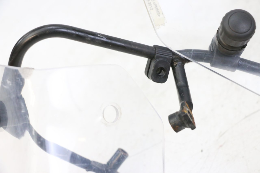 photo de PARABREZZA PEUGEOT E-VIVACITY 1 (2012 - 2018) - Primo piano tecnico