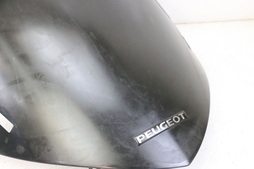 photo de PARE BRISE PEUGEOT ELYSTAR 50 (2002 - 2014) - Angolazione alternativa