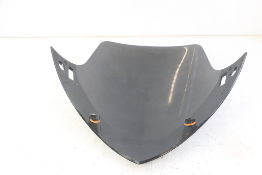 photo de PARE BRISE PEUGEOT ELYSTAR 50 (2002 - 2014) - Primo piano ad alta risoluzione