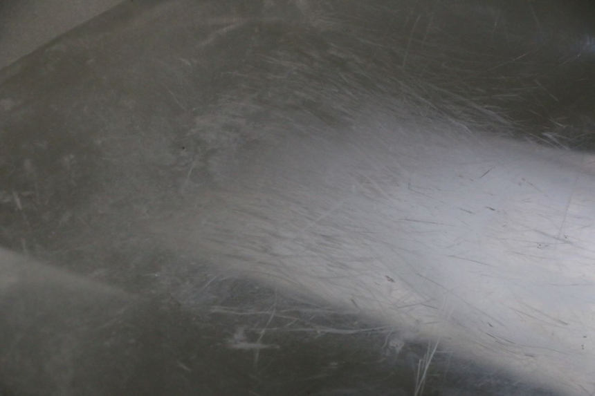 photo de PARE BRISE PEUGEOT ELYSTAR 50 (2002 - 2014) - Dettagli dei punti di fissaggio