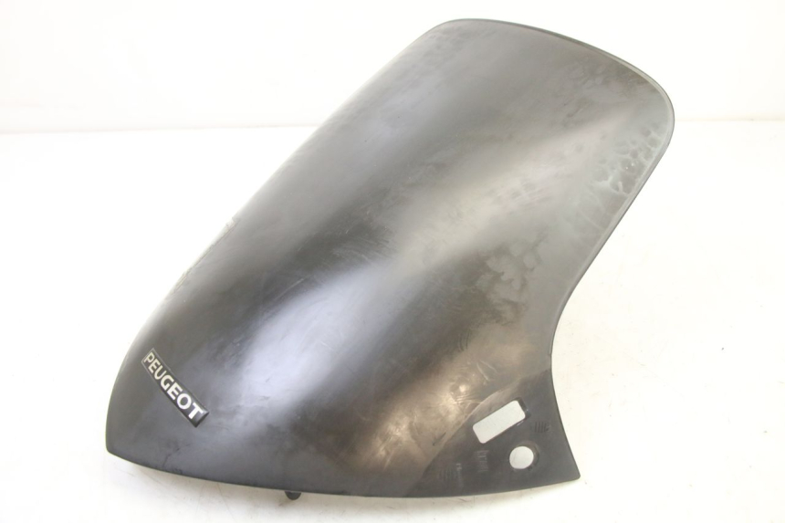 photo de PARE BRISE PEUGEOT ELYSTAR 50 (2002 - 2014) - Dettagli dei punti di fissaggio