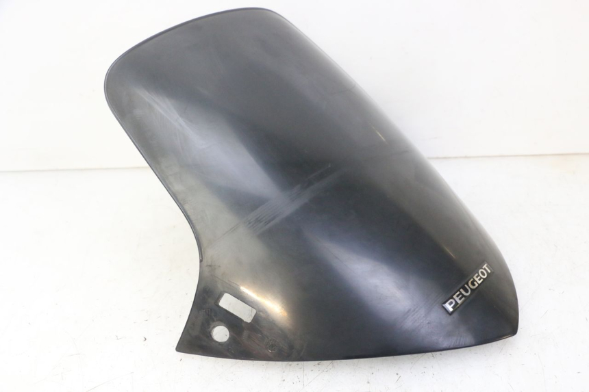 photo de PARE BRISE PEUGEOT ELYSTAR 50 (2002 - 2014) - Zoom sullo stato d'uso