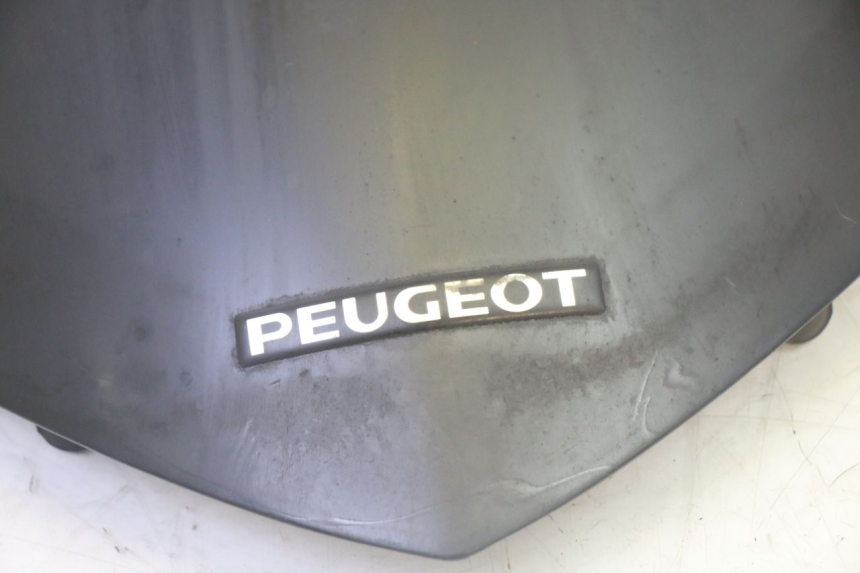 photo de PARE BRISE PEUGEOT ELYSTAR 50 (2002 - 2014) - Zoom sullo stato d'uso