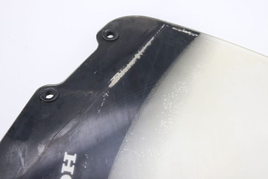 photo de PARABREZZA HONDA FES PANTHEON 125 (2003 - 2007) - Dettaglio del componente