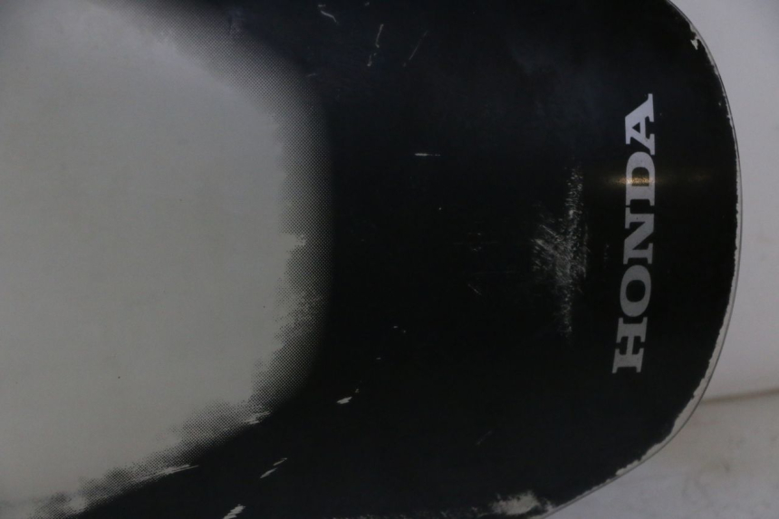 photo de PARABREZZA HONDA FES S-WING SWING ABS 125 (2007 - 2015) - Caratteristiche distintive