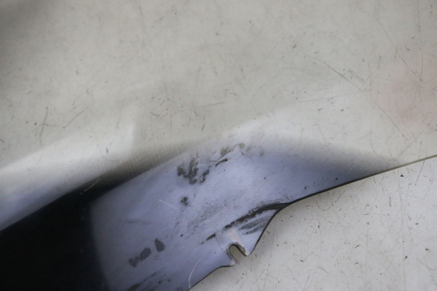 photo de PARABREZZA HONDA FES S-WING SWING ABS 125 (2007 - 2015) - Stato della superficie e materiale