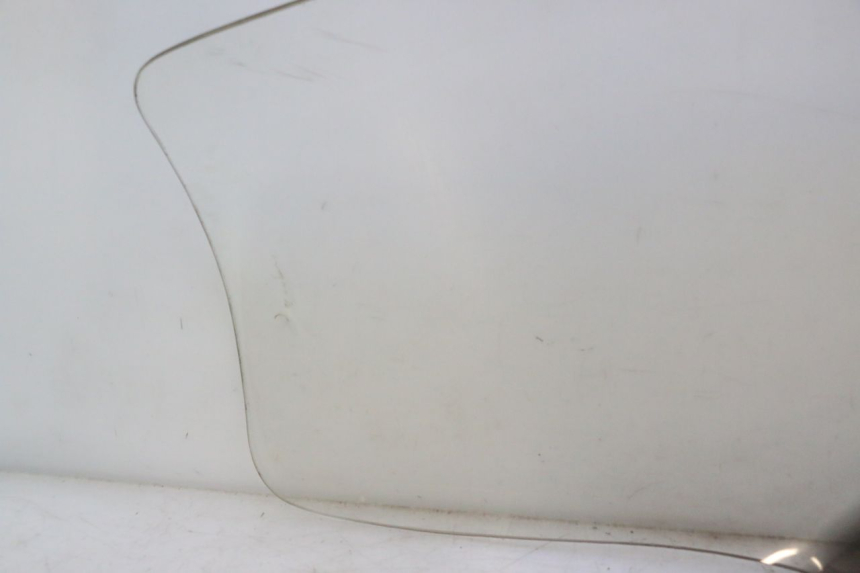 photo de PARABREZZA HONDA FJS SILVER WING SILVERWING 400 (2005 - 2008) - Zoom sullo stato d'uso