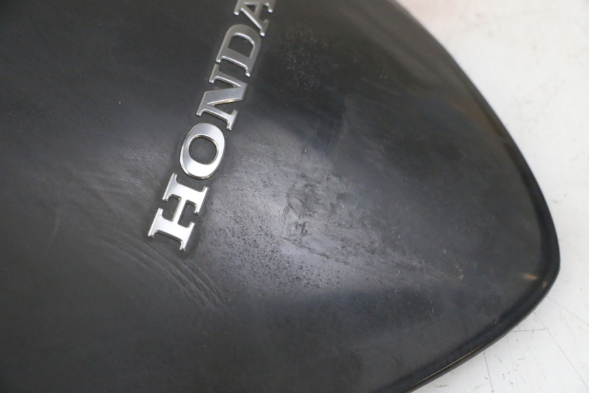 photo de PARABREZZA HONDA FORZA ABS 300 (2013 - 2017) - Stato della superficie e materiale