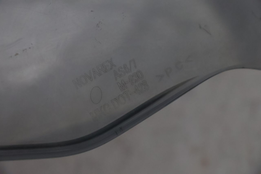 photo de PARABREZZA YAMAHA FZ8 800 (2010 - 2016) - Caratteristiche distintive