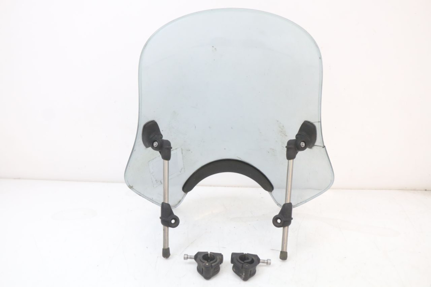 photo de PARABREZZA SUZUKI GN 125 (1997 - 2000) - Primo piano tecnico