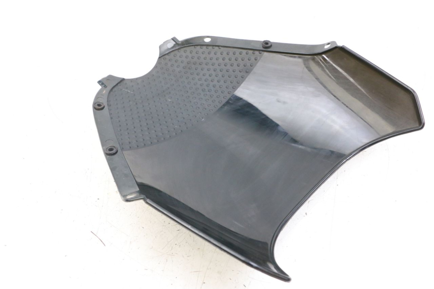 photo de PARABREZZA HYOSUNG GTR 125 (2006 - 2008) - Dettagli dei punti di fissaggio