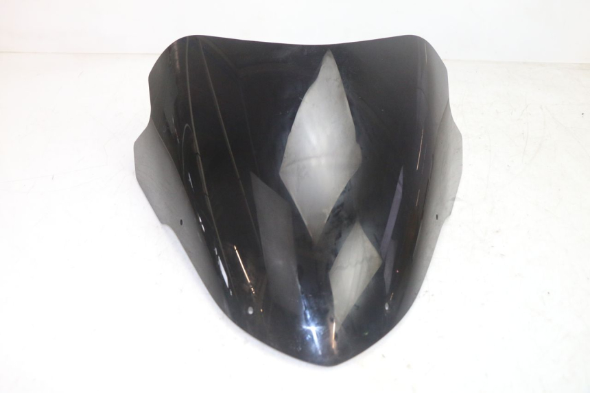 photo de PARABREZZA SYM GTS EVO 125 (2009 - 2013) - Zoom sullo stato d'uso