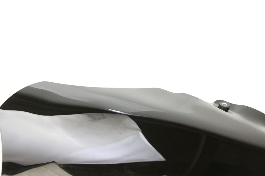 photo de PARABREZZA PIAGGIO MP3 HPE 300 (2019 - 2026) - Focus sulla struttura