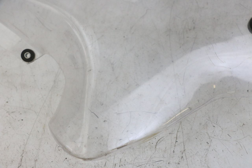 photo de PARABREZZA PIAGGIO MP3 RL 250 (2006 - 2010) - Primo piano tecnico