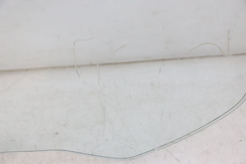 photo de PARABREZZA PIAGGIO MP3 500 (2011 - 2015) - Marcature e riferimenti originali