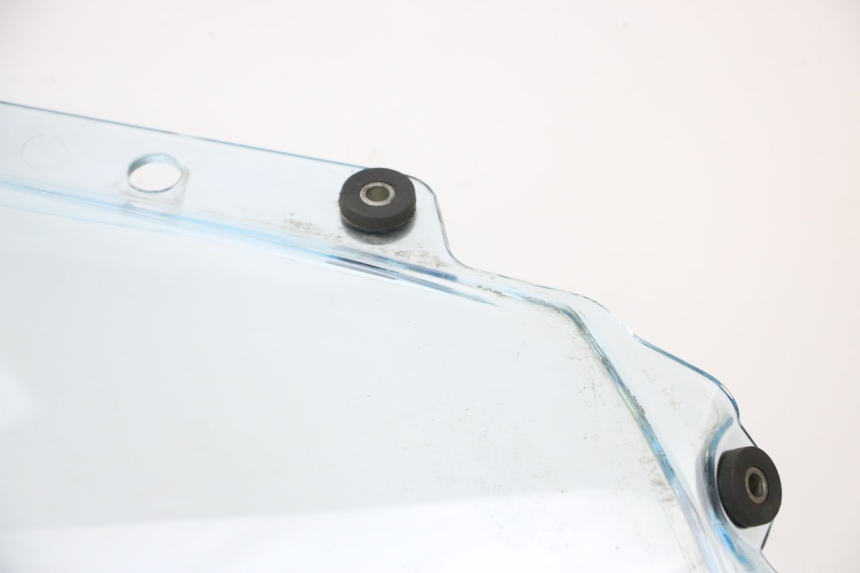 photo de PARABREZZA PIAGGIO MP3 125 (2006 - 2014) - Focus sulla struttura