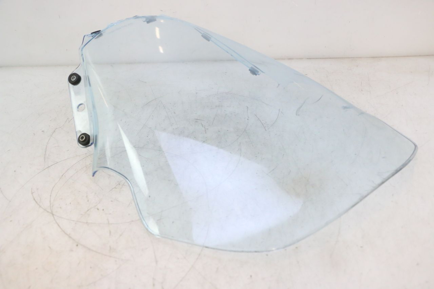photo de PARABREZZA PIAGGIO MP3 125 (2006 - 2014) - Caratteristiche distintive