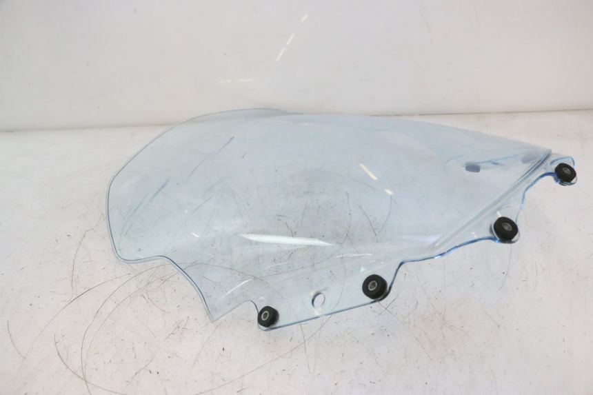 photo de PARABREZZA PIAGGIO MP3 125 (2006 - 2014) - Primo piano tecnico
