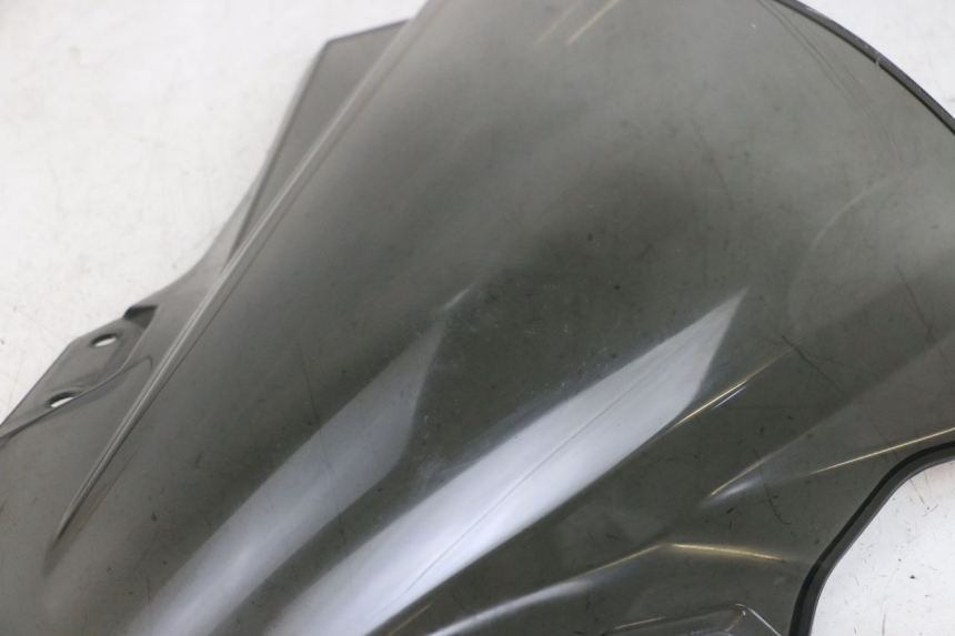 photo de PARABREZZA KAWASAKI NINJA 400 (2018 - 2023) - Primo piano tecnico