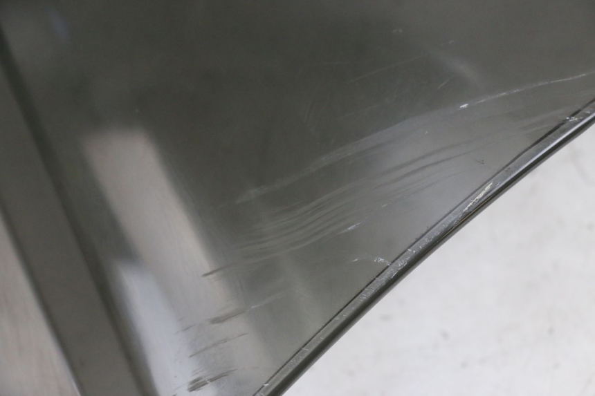 photo de PARABREZZA KAWASAKI NINJA 400 (2018 - 2023) - Dettagli dei punti di fissaggio