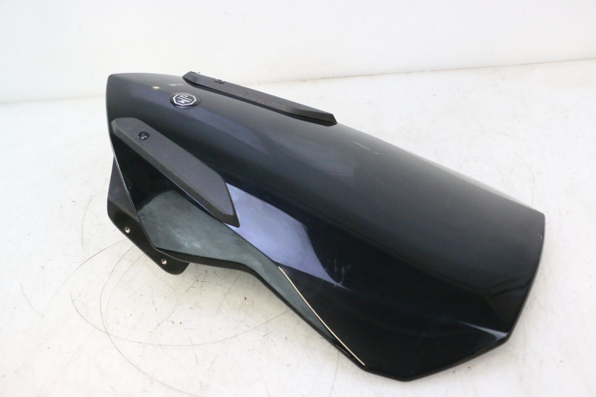 photo de PARABREZZA JM MOTORS R-MAX TECH 50 (2024 - 2026) - Dettagli dei punti di fissaggio
