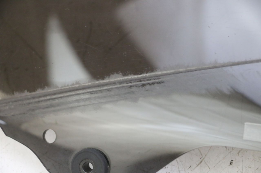 photo de PARABREZZA PEUGEOT SATELIS 125 (2013 - 2018) - Zoom sui componenti