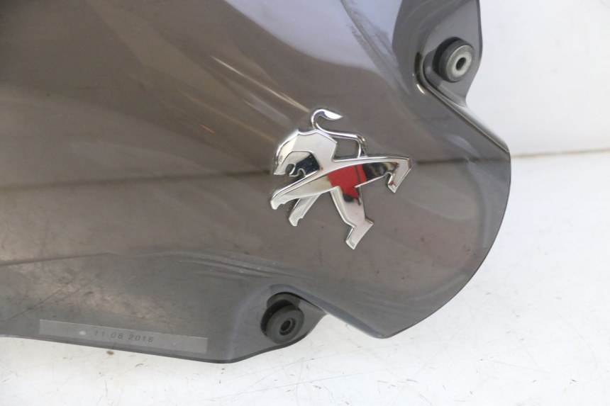 photo de PARABREZZA PEUGEOT SATELIS 125 (2013 - 2018) - Angolazione alternativa