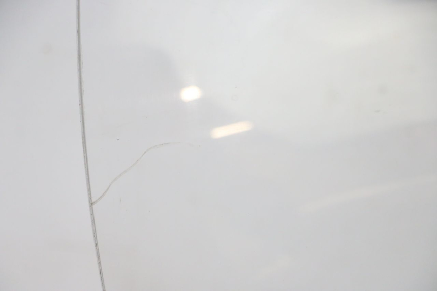 photo de PARABREZZA PEUGEOT SATELIS 125 (2010 - 2012) - Primo piano ad alta risoluzione