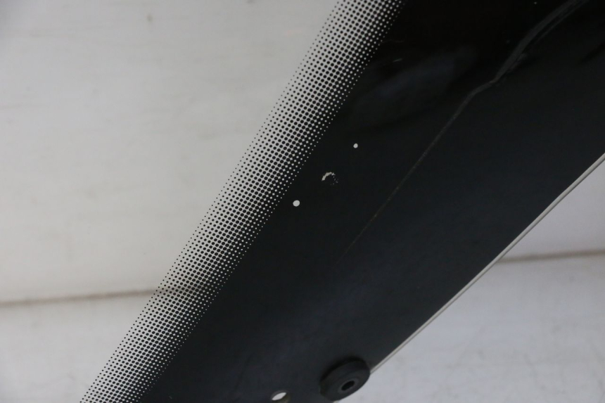 photo de PARABREZZA PEUGEOT SATELIS 125 (2010 - 2012) - Ispezione visiva dettagliata