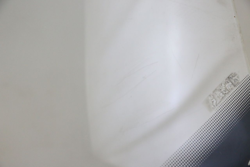 photo de PARABREZZA PEUGEOT SATELIS 125 (2010 - 2012) - Primo piano tecnico