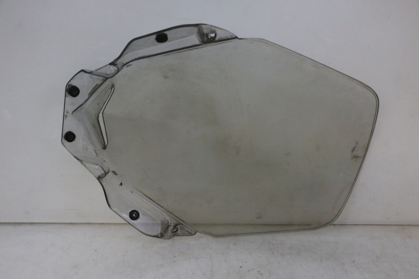 photo de PARABREZZA PEUGEOT SATELIS 125 (2006 - 2009) - Primo piano tecnico