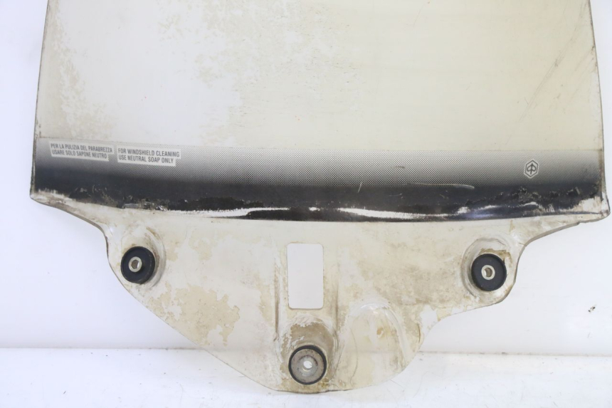 photo de PARABREZZA PIAGGIO SUPER LX 125 (2000 - 2003) - Zoom sullo stato d'uso